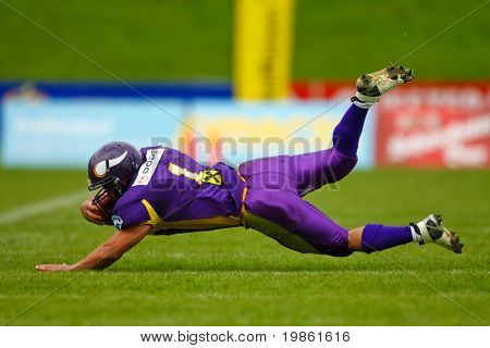 Liga Europeia de futebol - Vikings Viena jogando contra os leões de Bergamo - maio de 2008