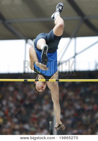 Maksym Marzuryk Ukrajina tyči Istaf Berlín International Golden League 