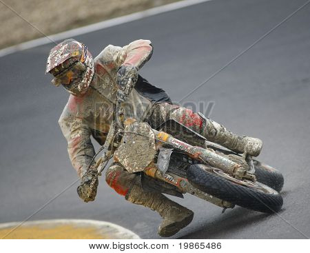 MILAN Italie 24 juin Matt Winstanley GB en compétition au Championnat du monde de Supermoto FIM CASTELLETTO