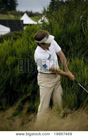 Gleneagles Schottland august 29, England Robert Rock spielen einen Schuss von den Büschen auf 18 whil