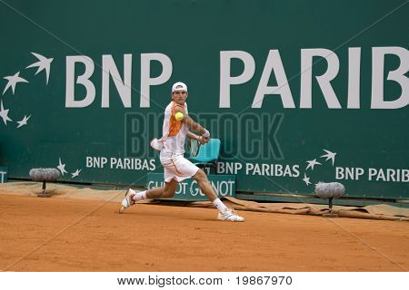 23. Dubna, MONTE CARLO MONACO Ruben Ramírez Hidalgo ESP v Roger Federer SUI v ATP stožáru
