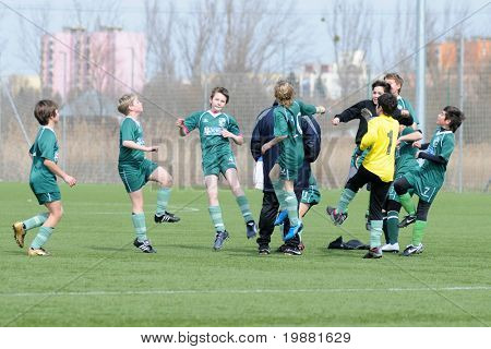 Kaposvar, Ungarn März 21: Kaposvar Spieler Aufwärmen vor der Nemzeti Bajnokság un
