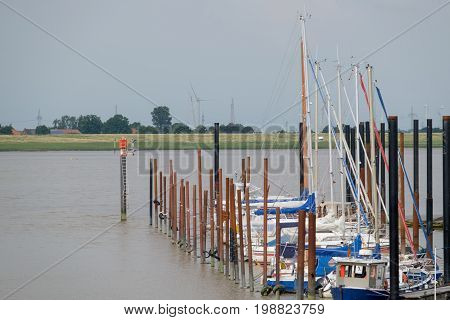 the small village of ditzum at the river ems