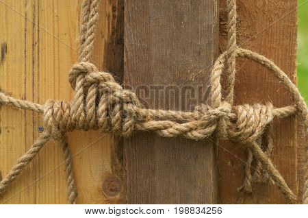 Rope tied a tight knot.And it is very difficult to untie.