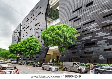Amazing Modern Building Of Lasalle College Of The Arts