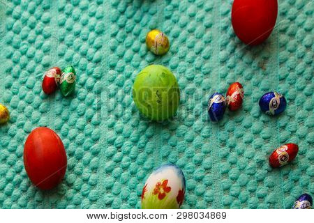 Easter Egg Hunt, Easter Decoration, Painted Eggs.