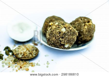 Close Up Of Popular Indian & Asian Sweet Dish I.e. Malida Or Churma Na Ladu Or Moti Chur Na Ladu In