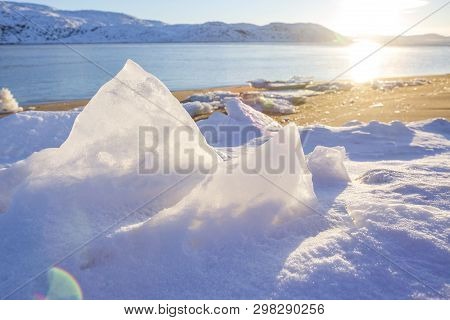 Guba Voronya, Barents Sea Bay. Kola Peninsula Landscape