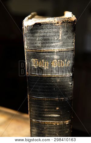 Great Givendale, Yorkshire, Uk, 25th March 2019, Holy Bible In The Saint Ethelburgas Church
