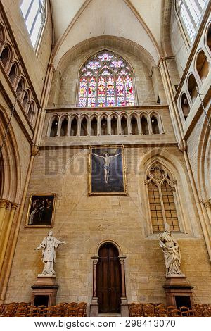 Dijon, France - August 10, 2017: Interior Of Cathedral Of Saint Benigne In Dijon France