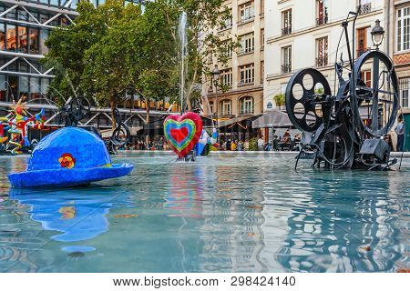 Paris, France - 09 August, 2017: Stravinsky Fountain 1983 Is A Fountain With 16 Works Of Sculpture. 