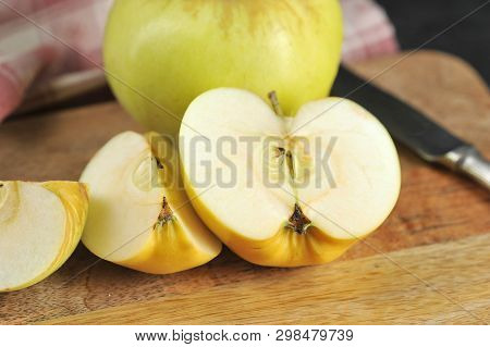 Yellow Apples Varieties Antonovka On A Plate-autumn Harvest