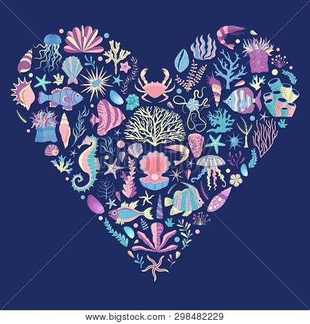 Underwater Sea Life T-shirt Print In Heart Shape With Algae, Corals, Fishes, Clams, Shells And Medus