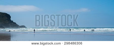 Mawgan Porth Beach, North Cornwall, England, Uk