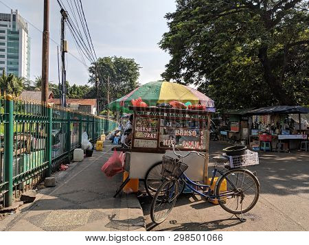 Jakarta, Indonesia - April 17, 2019: Street Food Vendors Open The Stalls Outside Tanah Abang Station