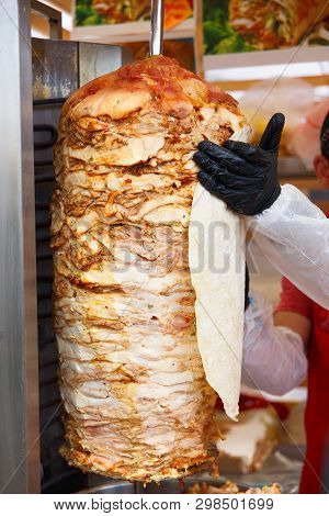 Chef Lubricate Pita Bread