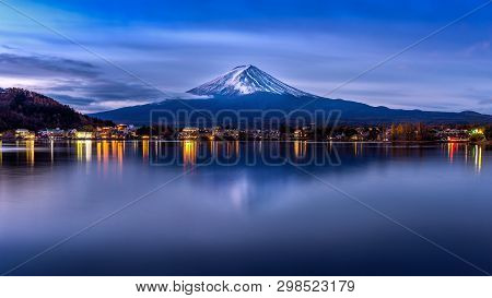 Fuji Mountain And Kawaguchiko Lake In Morning, Autumn Seasons Fuji Mountain At Yamanachi In Japan.