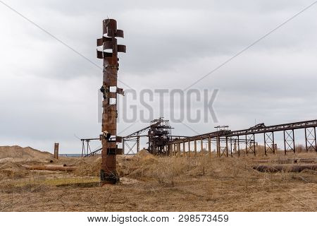 Desert Industrial Landscape With Stationary Rusty Gravitational Separator Of Sand And Gravel, Strang