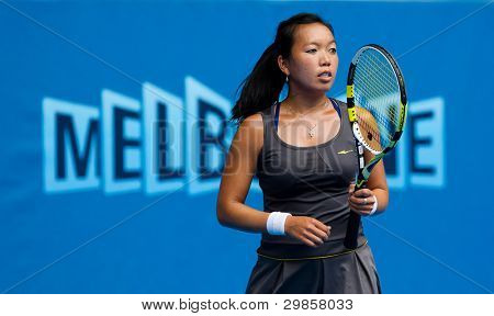 MELBOURNE - 21. ledna: Vania Kingová USA v její třetí kolo ztrátu Ana Ivanovic Srbska na 