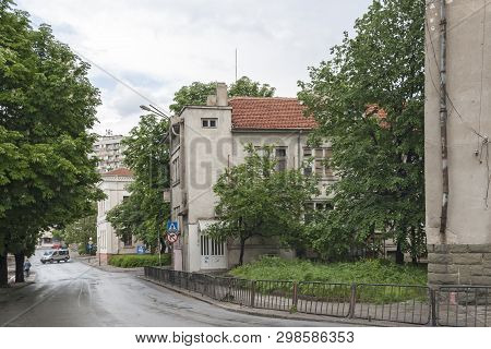 Yambol, Bulgaria - May 3, 2008: Building And Street At The Center Of Town Of Yambol, Bulgaria
