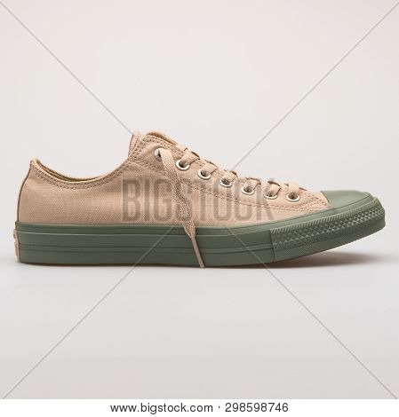 converse vintage sneakers