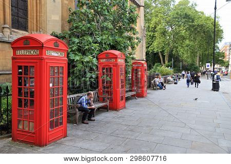 London, Uk - July 6, 2016: People Visit Byng Place In London, Uk. London Is The Most Populous City I