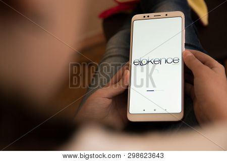 April 22, 2019 Stavropol, Russian Federation. In The Hands Of The Girl Phone Xiaomi, Which Runs The 