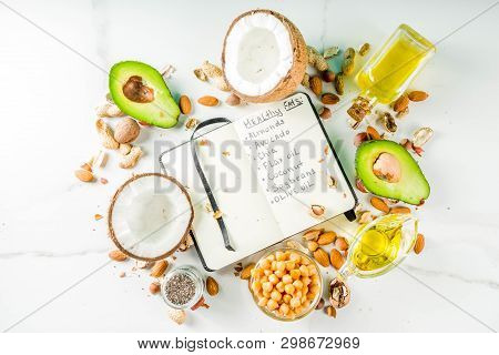 Healthy Vegan Fat Food Sources, Omega3, Omega6 Ingredients - Almond, Pecan, Hazelnuts, Walnuts, Oliv