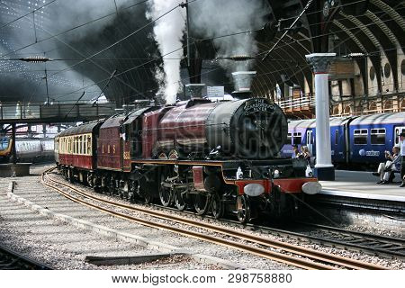 Lms Pacific Steam Locomotive No. 6201 Princess Elizabeth At York Station, 4th July 2009 - York, Nort