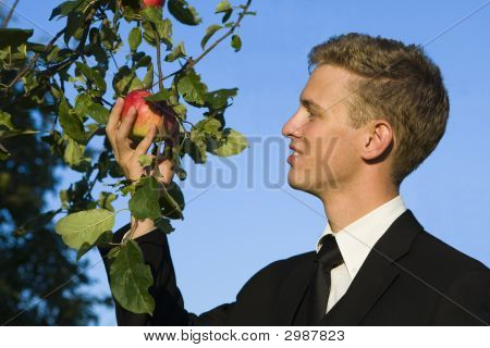 Молодой человек выборки Apple