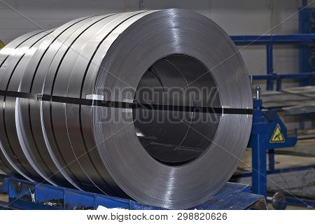 Rolls Of Cold-rolled Galvanized Steel In Stock, Russia