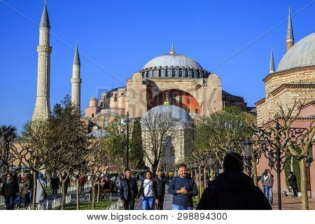 Istanbul/turkey-04.03.2019:exterior Of Hagia Sophiya,aya Sofiya