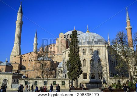 Istanbul/turkey-04.03.2019:exterior Of Hagia Sophiya,aya Sofiya