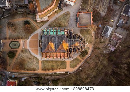 The Town Began In 1142 With The Settlement Of Sedlec Abbey, The First Cistercian Monastery In Bohemi