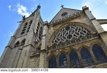 Paris, France. August 14, 2019. Eglise Saint-severin Located At The Latin Quarter, Flamboyant Gothic
