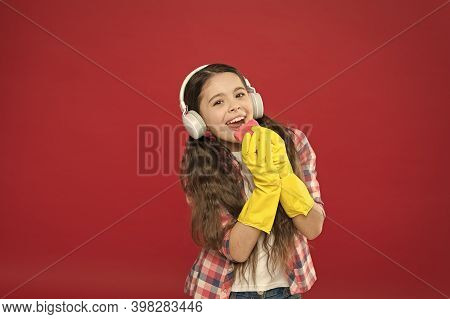 Make Household More Joyful. Harmless Cleaners Using Simple Ingredients. Cleaning Party. Girl Wear He