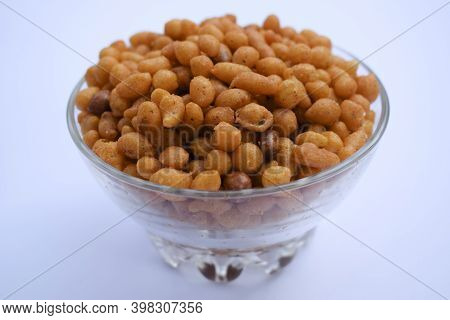 Indian Famous Namkeer Snack Kara Boondi Or Spicy Salty Boondi Served In Transparent Bowl. Tea Time S