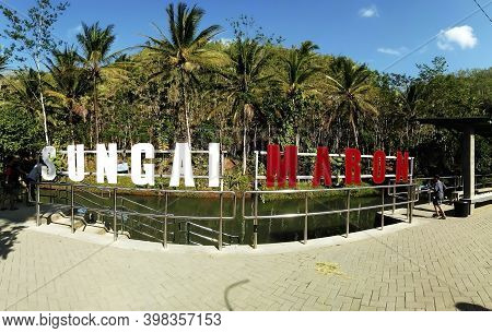 Pacitan, Indonesian November 23, 2019; Green Caynon, The Name Of The Maroon River In Pacitan, Is A B