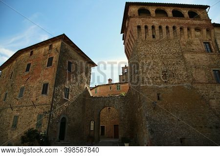 Medieval Palaces In The Town Of Panicale In Umbria, Italy. High Quality Photo