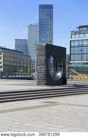 Malmo, Sweden - June 24, 2019: The Artwork Utblick / Insikt By Pal Svensson, Sculpture On Square Pos