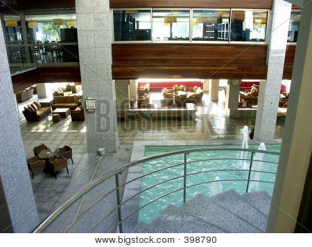 Hotel Hall