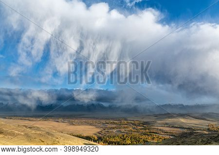 Mountain Landscape With Lower Multinskoye Lake In Altai, Russia.