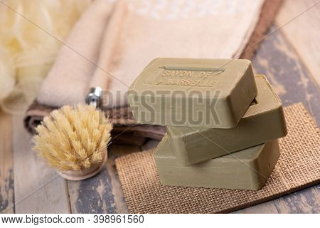 Marseille Soap Natural, Multicolor Soaps Handmade With Organic Oil Of Olive, Avender Ond Another Flo