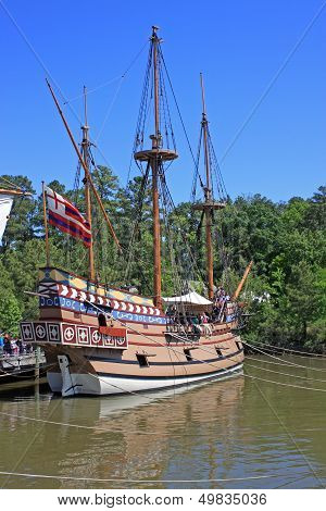 Replica sailing Clipper