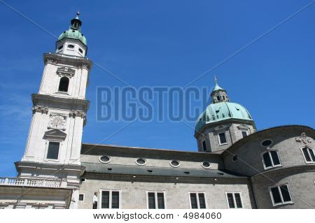 Salzburgin katedraali