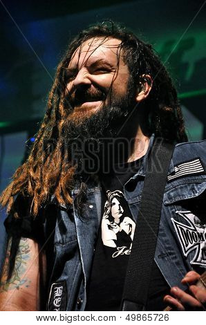 Live hard rock concert