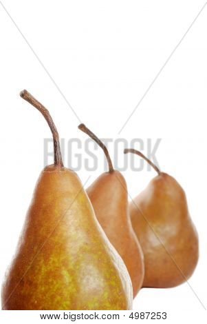 Drie peren geïsoleerd