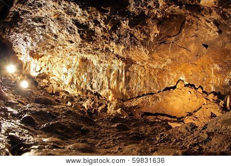 Vazecka Cave, Slovakia