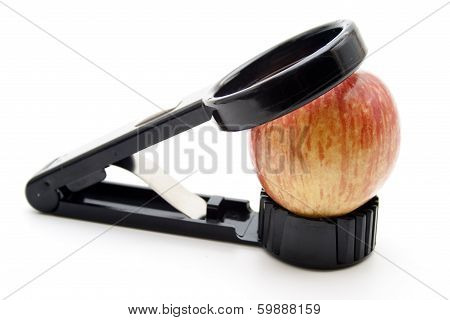 Apple with egg slicer