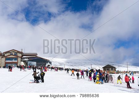 Skiers Enjoy The Snow At Kaimaktsalan Ski Center, In Greece. Recently At The Ski Center Every Lift H